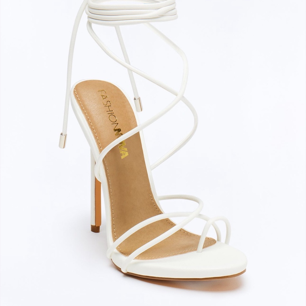 Fashion Nova lace heels